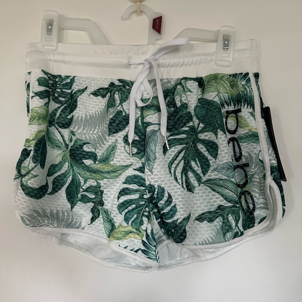 Bebe Tropical Leaf Print Shorts